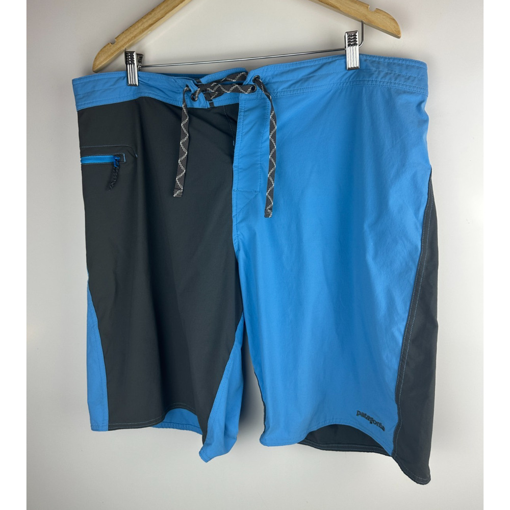 *Flawed Patagonia Men's Stretch Wavefarer Board Shorts Blue Gray Trunks Size 38 - Picture 3 of 13